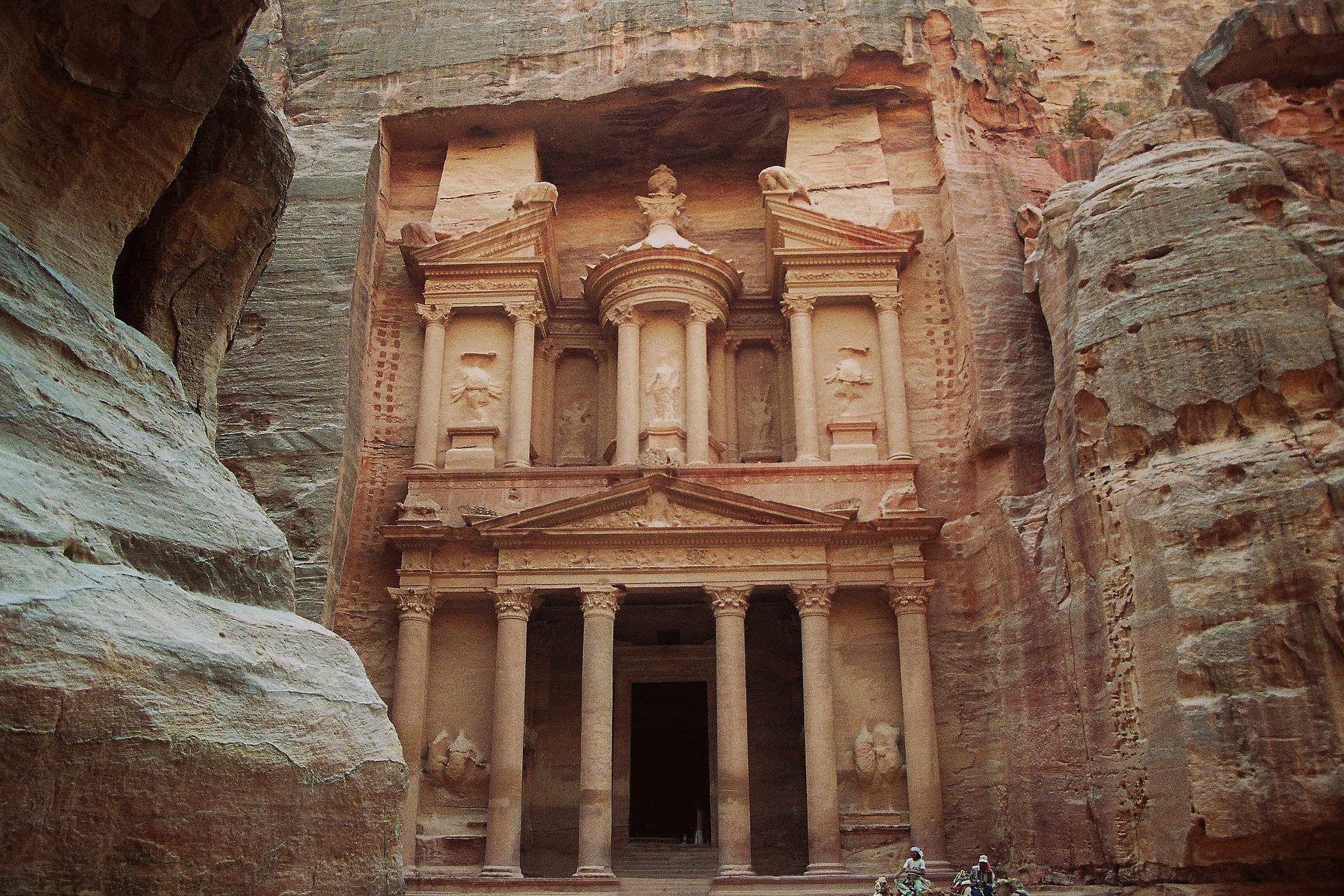 petra khazne al-firaun